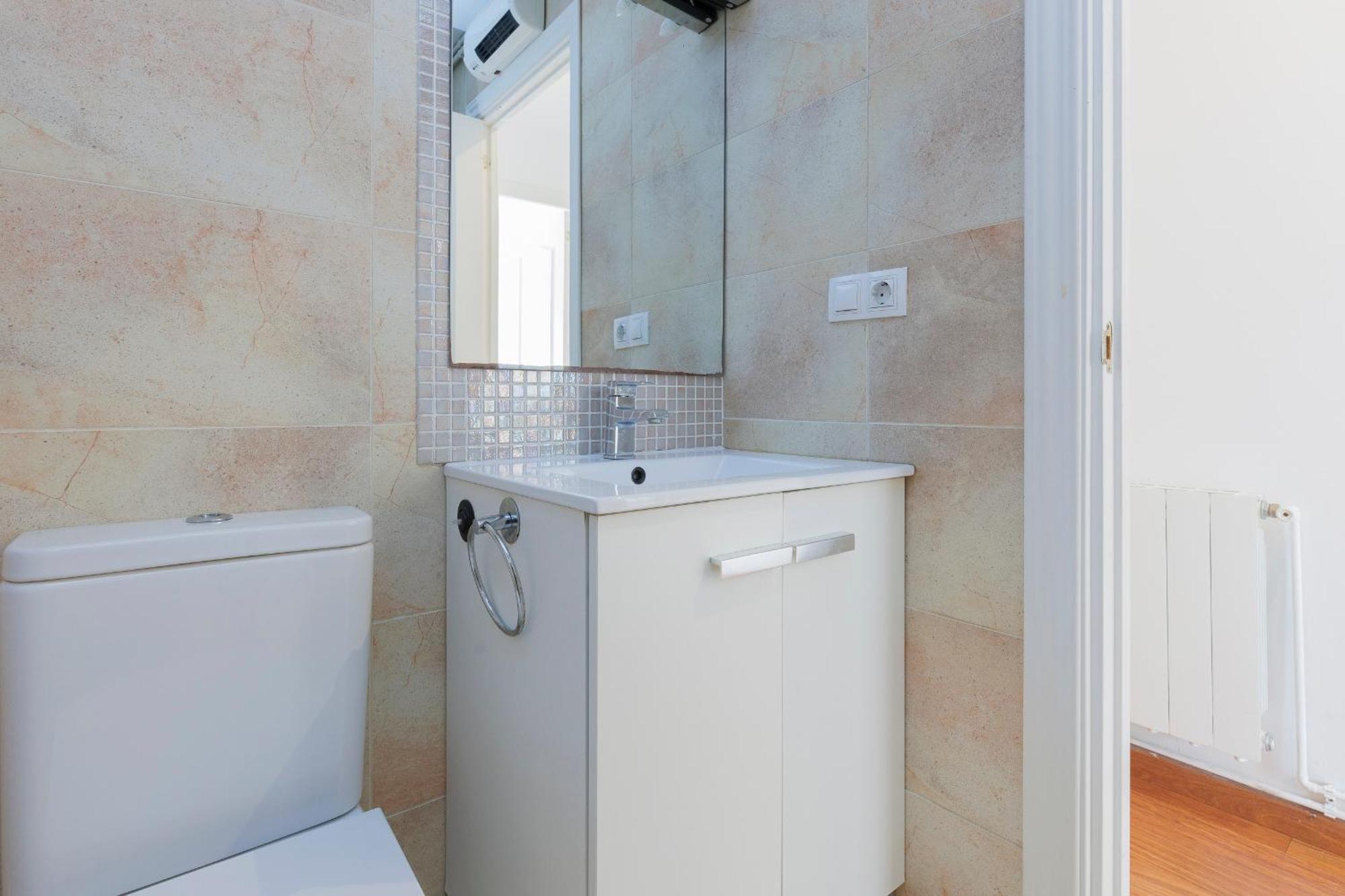 Appartement Aparteasy - Private Terrace, 3-bedroom *
